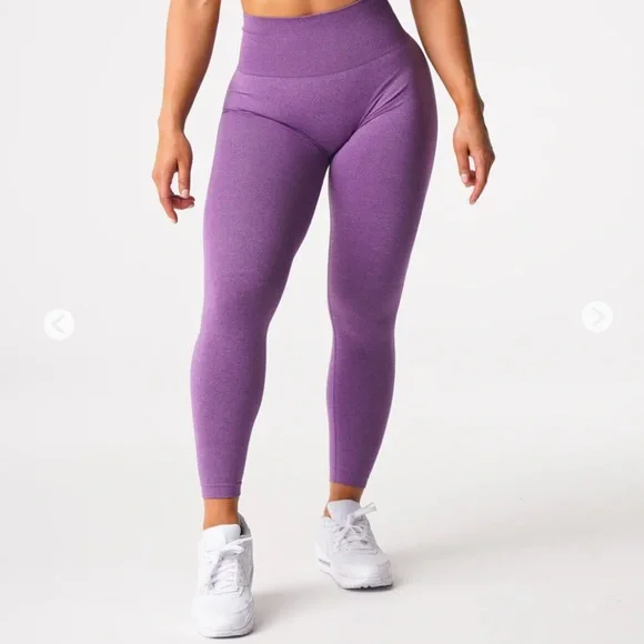 NVGTN Violet NV Seamless Leggings - Picture 2 of 6